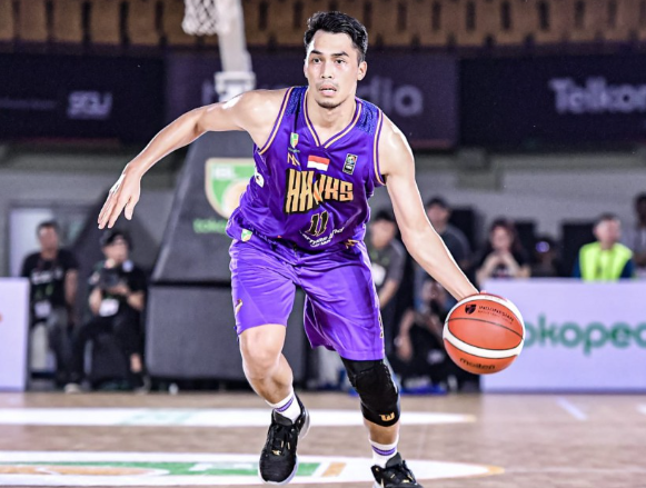 teddy-apriyana-resmi-turun-ke-dunia-pelatih-ibl
