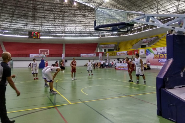 aturan-posisi-kaki-saat-lemparan-bebas-basket